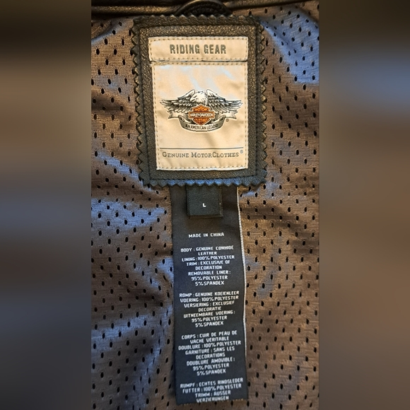 Harley Davidison Leather Coat - Picture 12 of 16